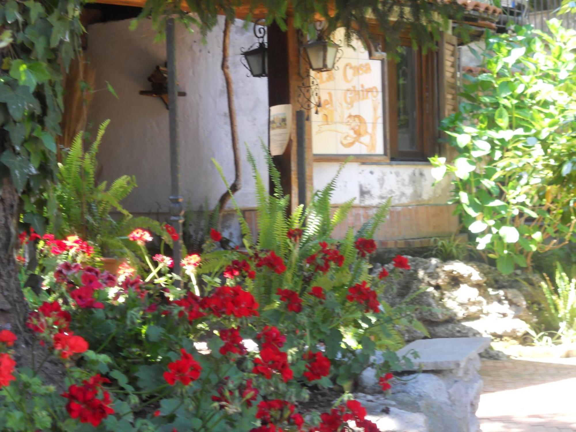 Agriturismo La Casa Del Ghiro Pimonte Exterior photo